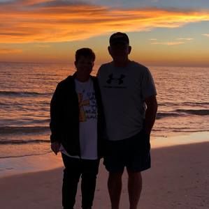 Meet your Posher, Pat